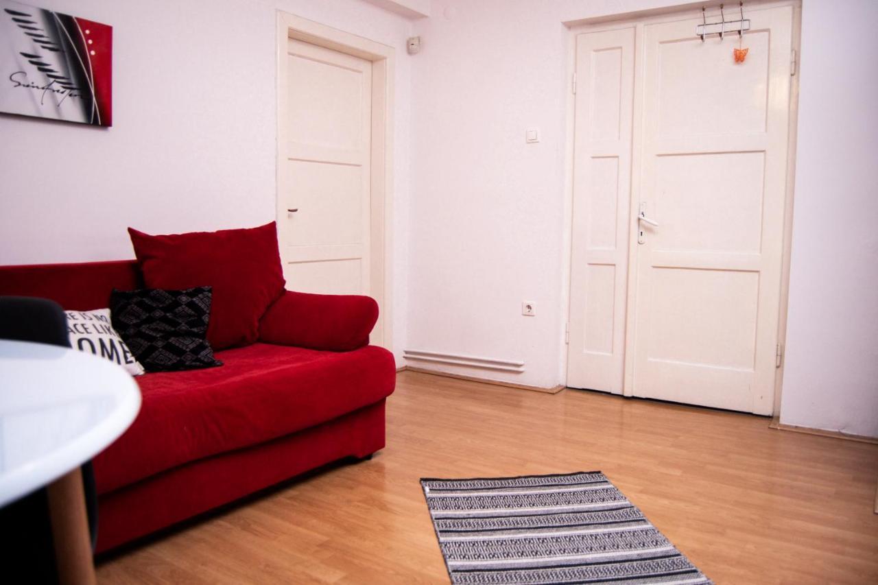 Butterfly Apartment-Hidden Gem In The Heart Of Târgu-Mureş Exterior foto